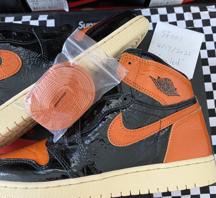 Air Jordan 1 Retro High Shattered Backboard 3 0 GS Size 7Y