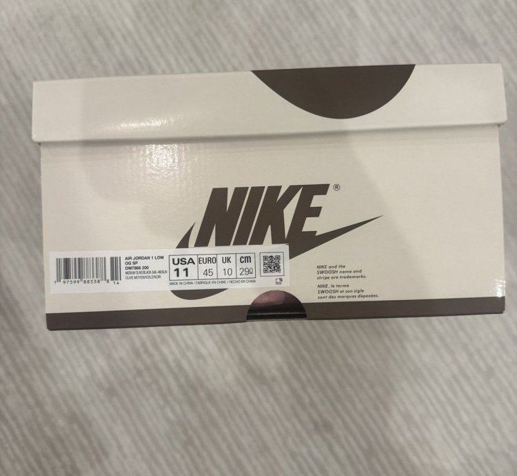 Air Jordan 1 Retro Low Travis Scott Medium Olive US 11