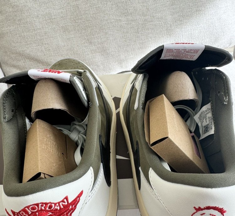 Air Jordan 1 Retro Low Travis Scott Medium Olive US 11