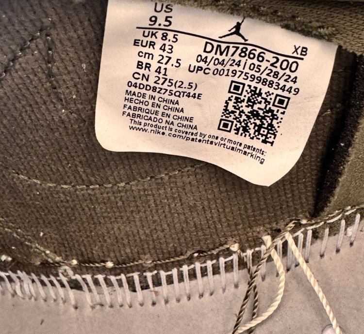 Air Jordan 1 Retro Low Travis Scott Medium Olive US 9 5