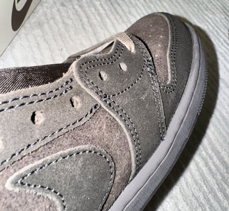 Air Jordan 1 Retro Low Travis Scott Velvet Brown US 9 5