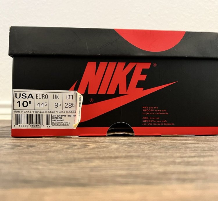 Air Jordan 1 Royal