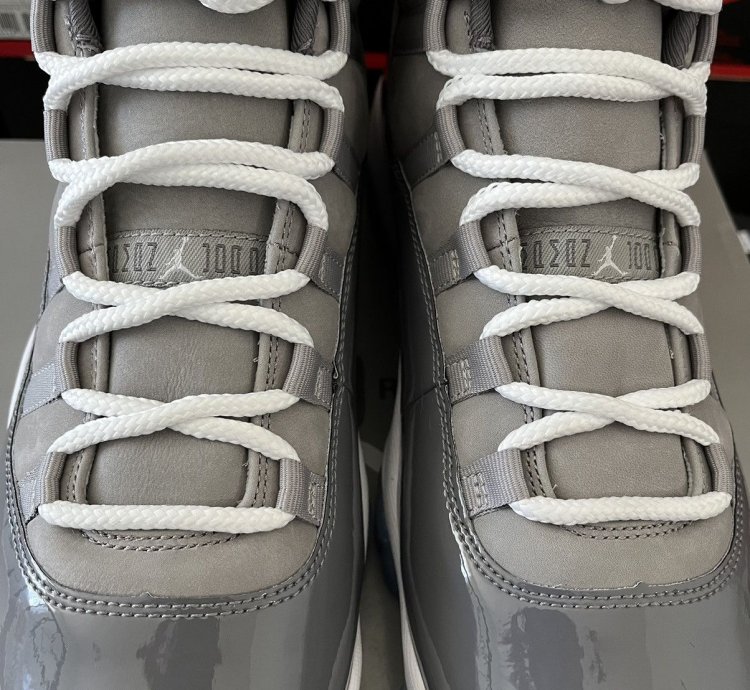Air Jordan 11 Retro Cool Grey 2021 CT8012-005 Size 10
