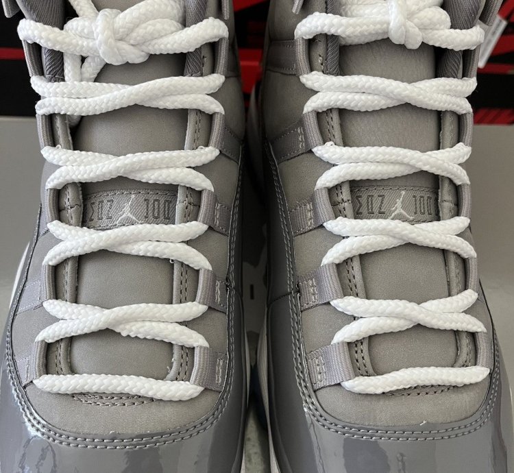 Air Jordan 11 Retro Cool Grey 2021 CT8012-005 Size 7 5