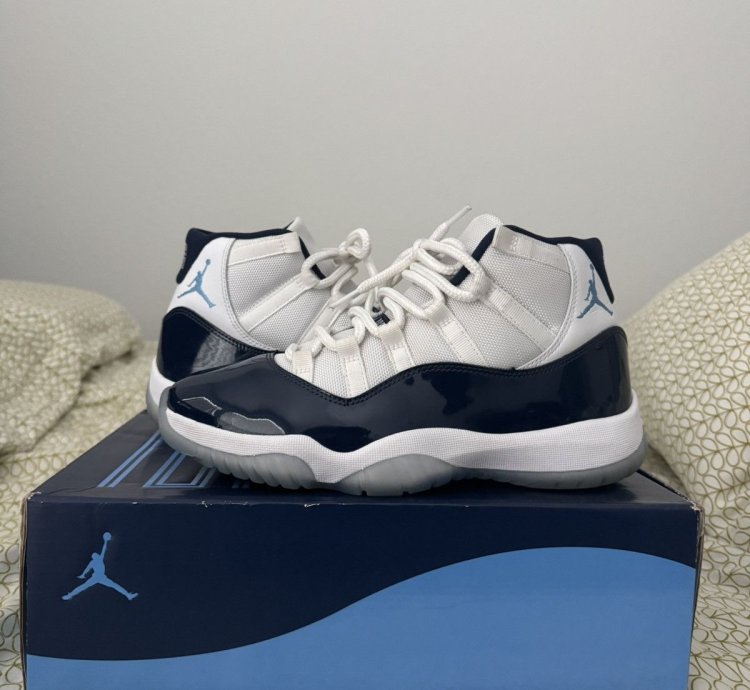 Air Jordan 11 Retro Win Like 82