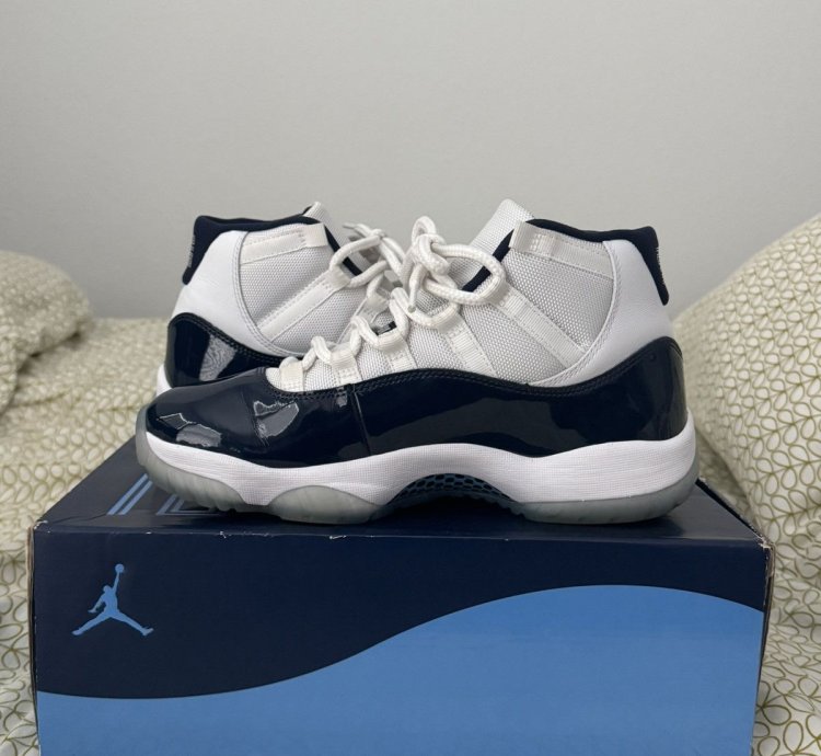 Air Jordan 11 Retro Win Like 82