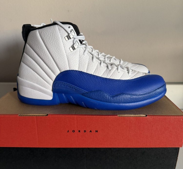 Air Jordan 12 Retro Blueberry