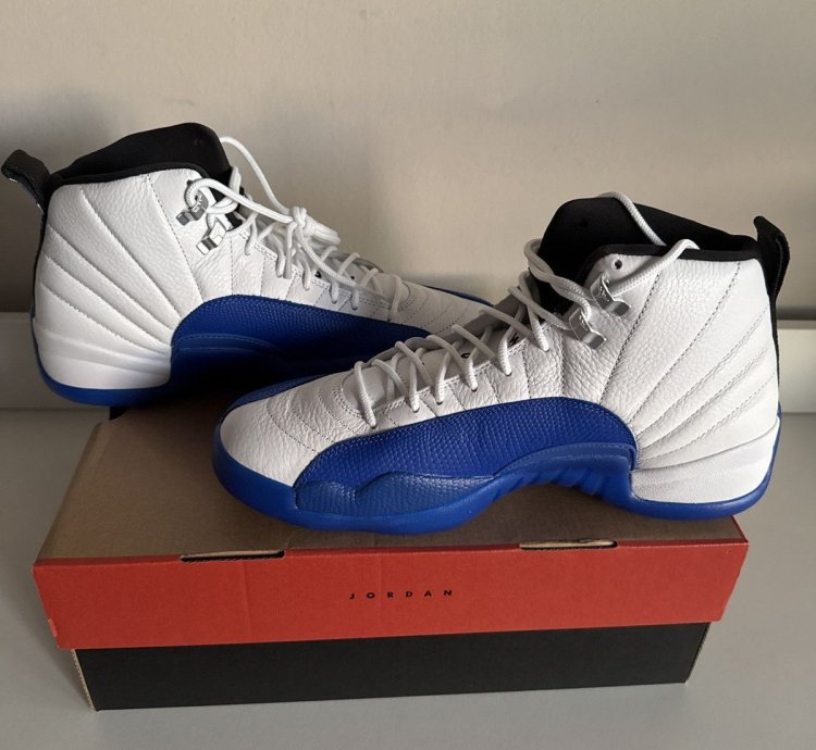 Air Jordan 12 Retro Blueberry