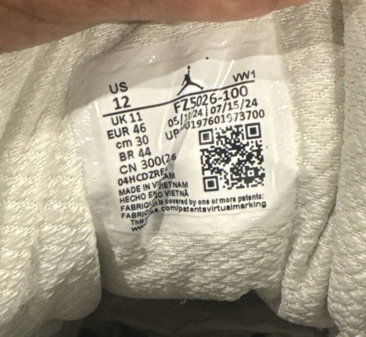 Air Jordan 12 Solefly