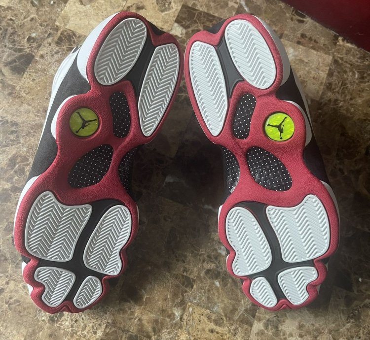 Air Jordan 13 10 countdown pack