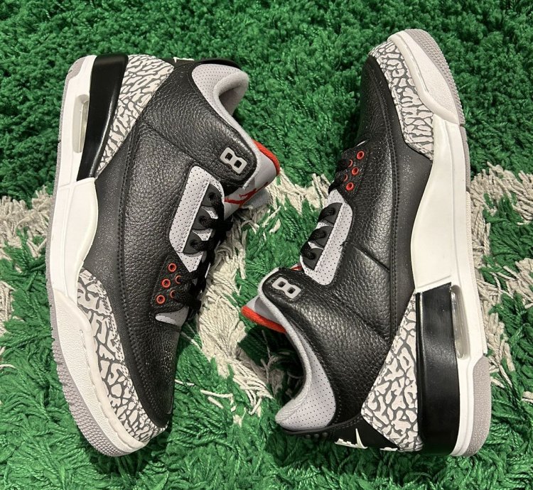 Air Jordan 3 Black Cement (2018)