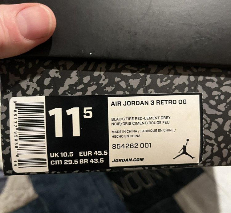 Air Jordan 3 Black Cement 2018 Size 11 5