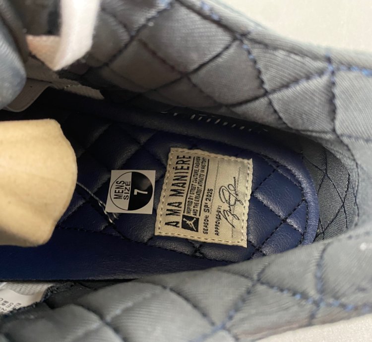 A Ma Maniére Jordan Air 3 Retro OG SP Diffused Blue - HV8571-100