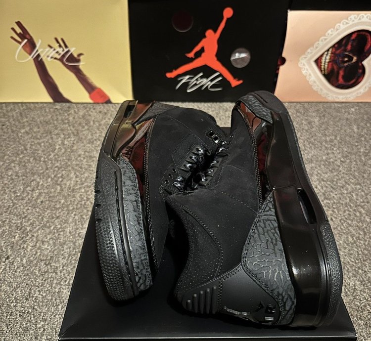 Air Jordan 3 Retro Black Cats