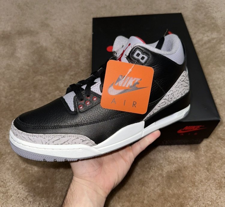 Air Jordan 3 Retro Black Cement 2024