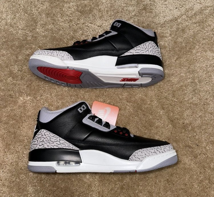 Air Jordan 3 Retro Black Cement 2024