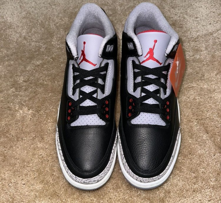 Air Jordan 3 Retro Black Cement 2024