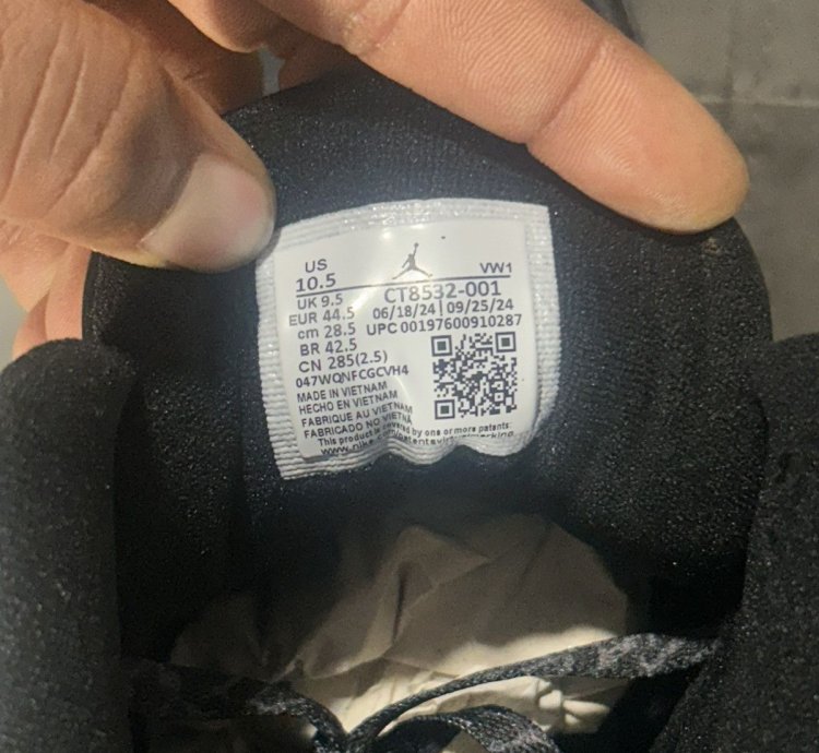 Air Jordan 3 Retro BlackCat