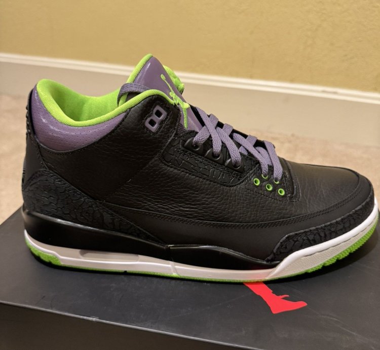 Air Jordan 3 Retro Joker 2013