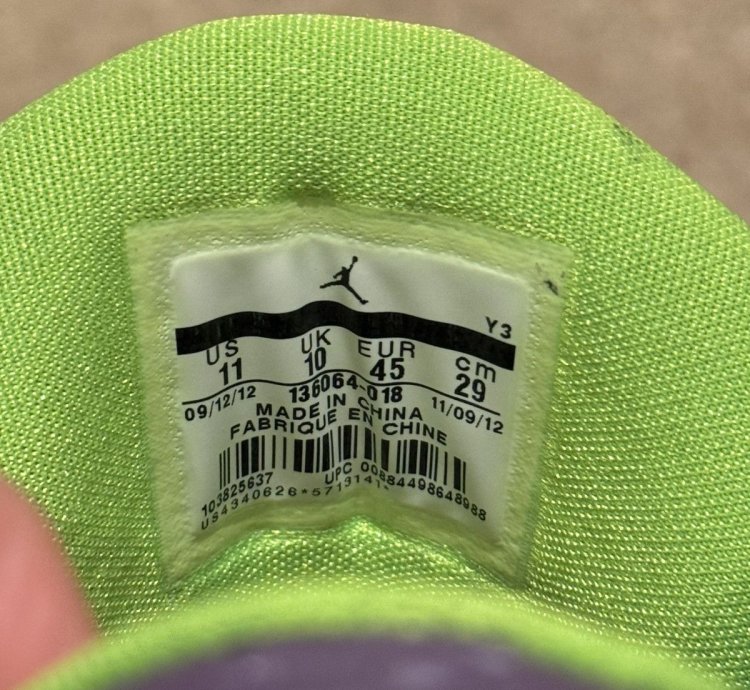 Air Jordan 3 Retro Joker 2013