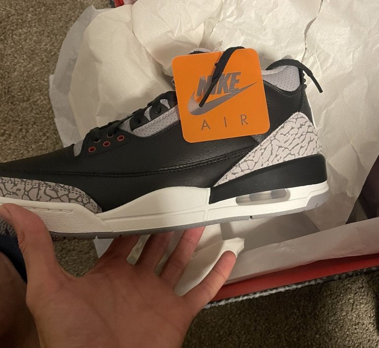 Air Jordan 3 Retro OG Black Cement 2024