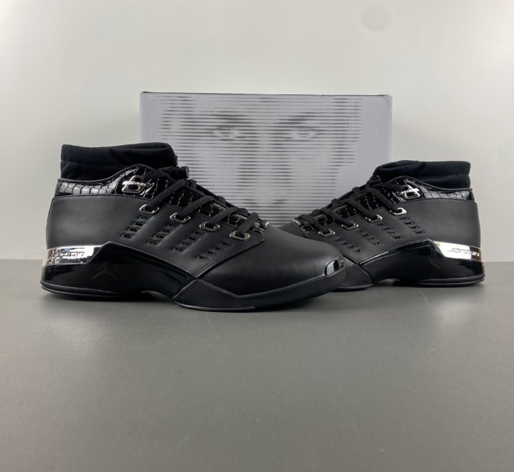 Air Jordan 17 OG Low Black Chrome - 303891-004