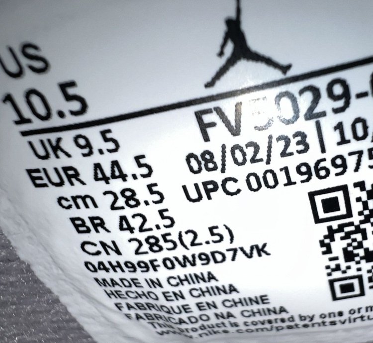 air jordan 4 bred reimagined