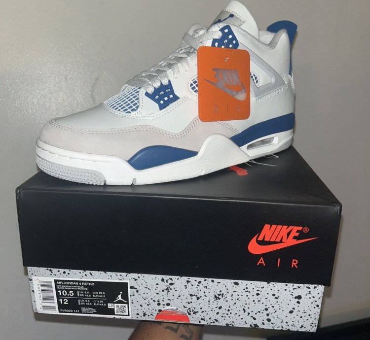 Air Jordan 4 Military Blue (10 5)