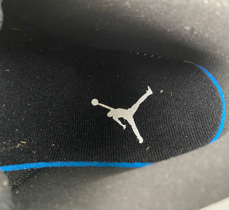 Air Jordan 1 Low SE White Black Matte Silver - HF3148-106