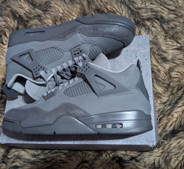 Air Jordan 4 Paris Olympics Wet Cement