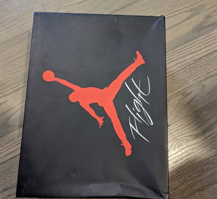 Air Jordan 4 Retro OG