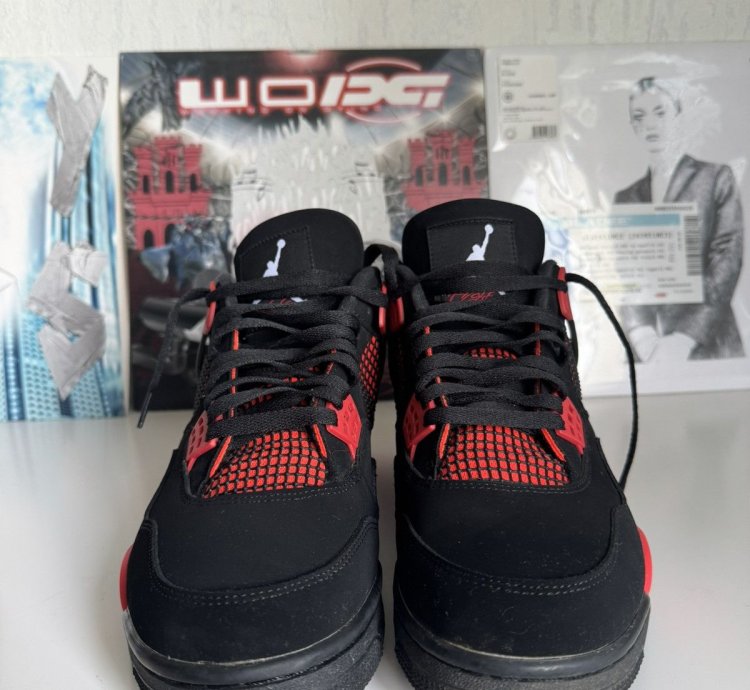 Air Jordan 4 Retro Red Thunder sneakers Nike 11 size
