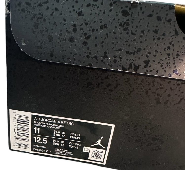 Air Jordan 4 Retro Thunder 2023