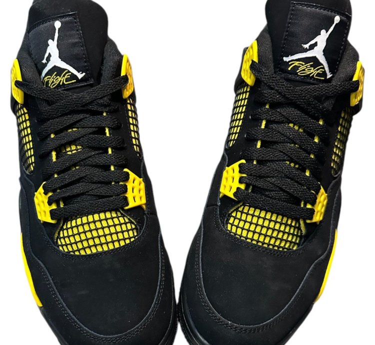 Air Jordan 4 Retro Thunder 2023