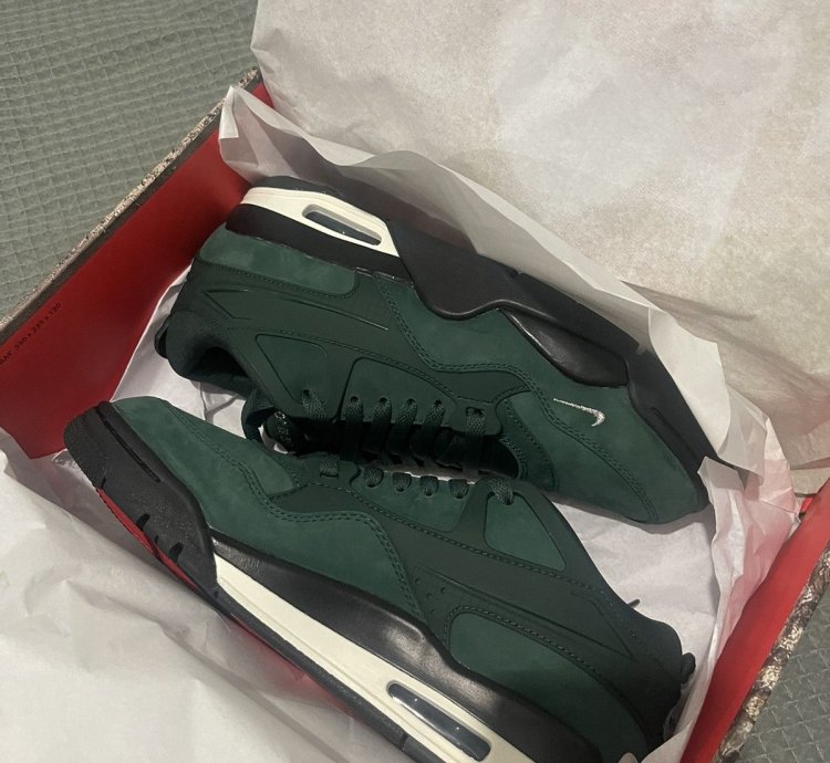 Air Jordan 4 RM SP Nigel Sylvester