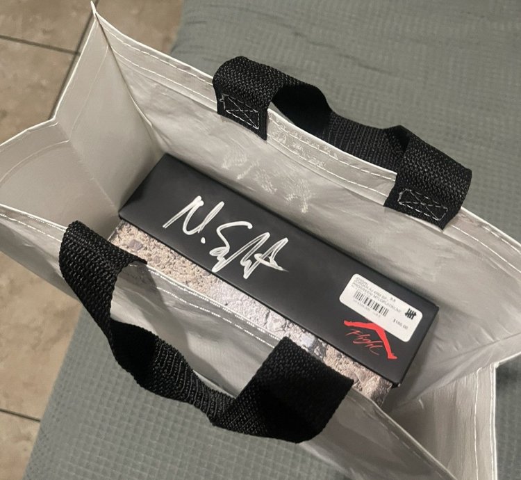 Air Jordan 4 RM SP Nigel Sylvester