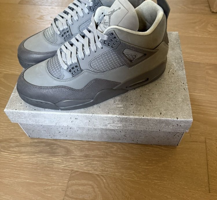 Air Jordan 4 Wet Cement Paris Olympics size 10 5 Men NEW