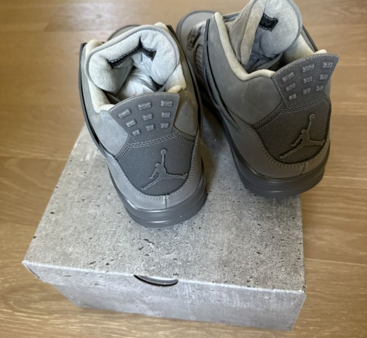 Air Jordan 4 Wet Cement Paris Olympics size 10 5 Men NEW