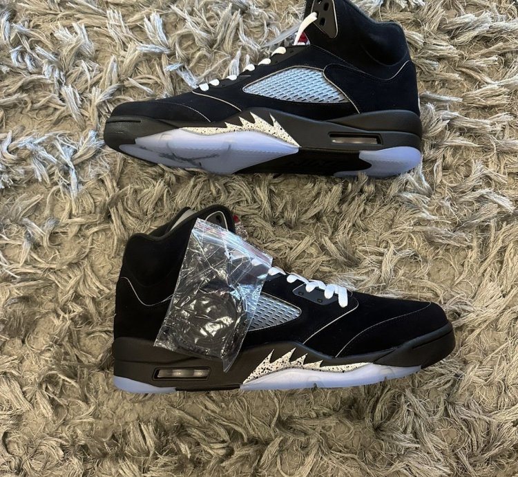Air Jordan 5 Retro OG Black Metallic Reimagined