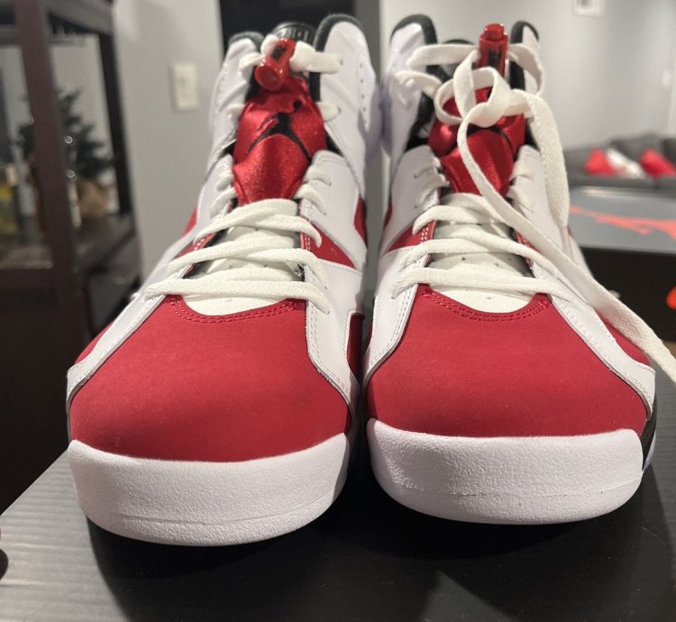 Air Jordan 6 Carmine