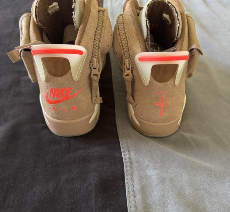 Air Jordan 6 Retro Travis Scott British Lhaki