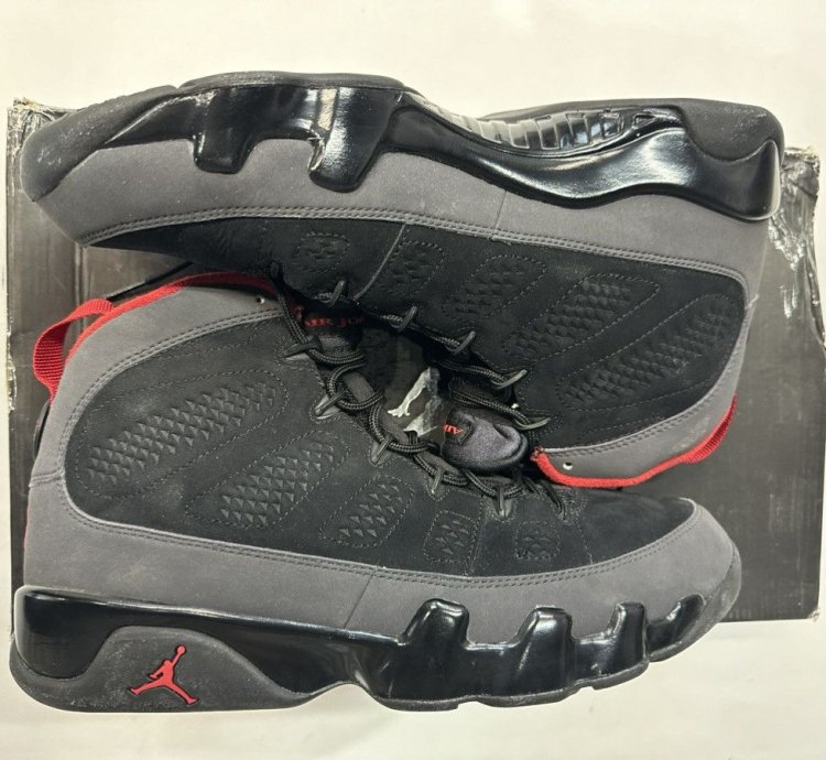 Air Jordan 9 retro black varsity red-dark charcoal 2010