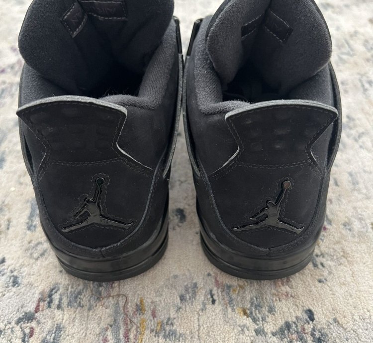 Air Jordan Retro 4 Black Cat Sz 9 5