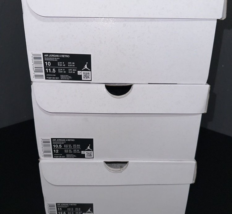 Air Jordan Retro 4 White Thunder