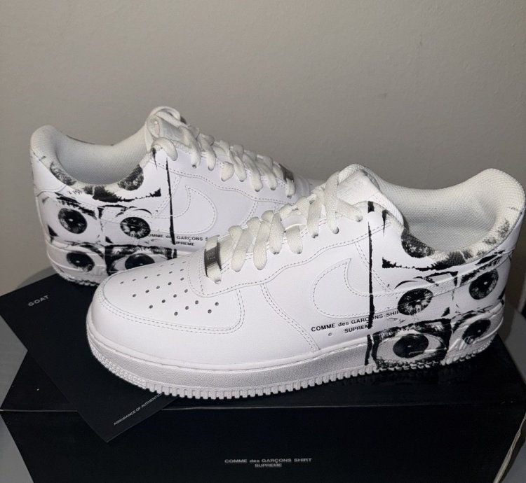 Comme des Garcons Supreme Nike Air Force 1 Low Eyes