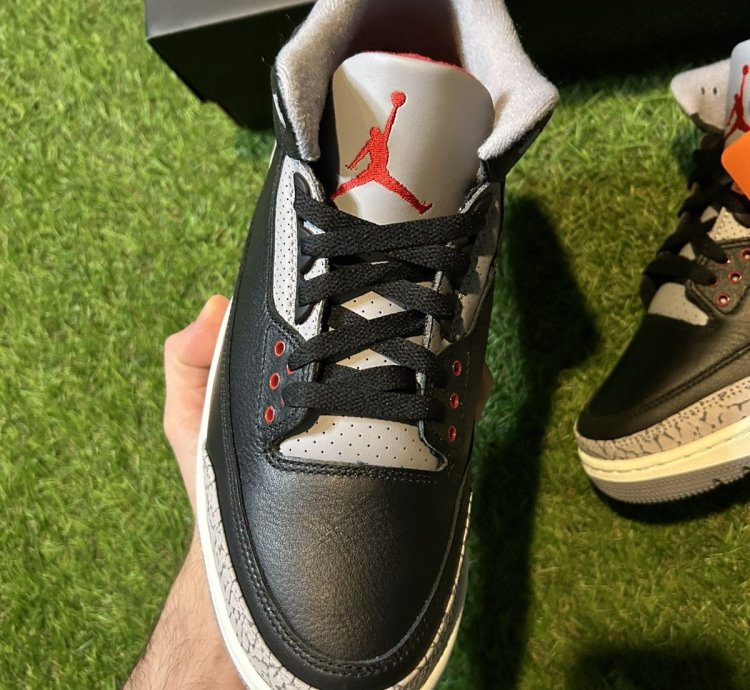DS Jordan 3 Black Cement 2024