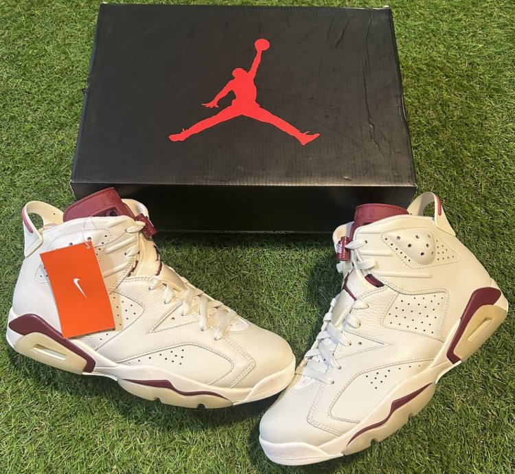 DS Jordan 6 Maroon