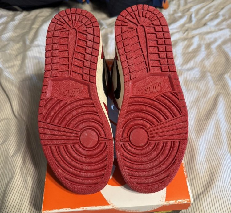 Jordan 1 High Lost and Found