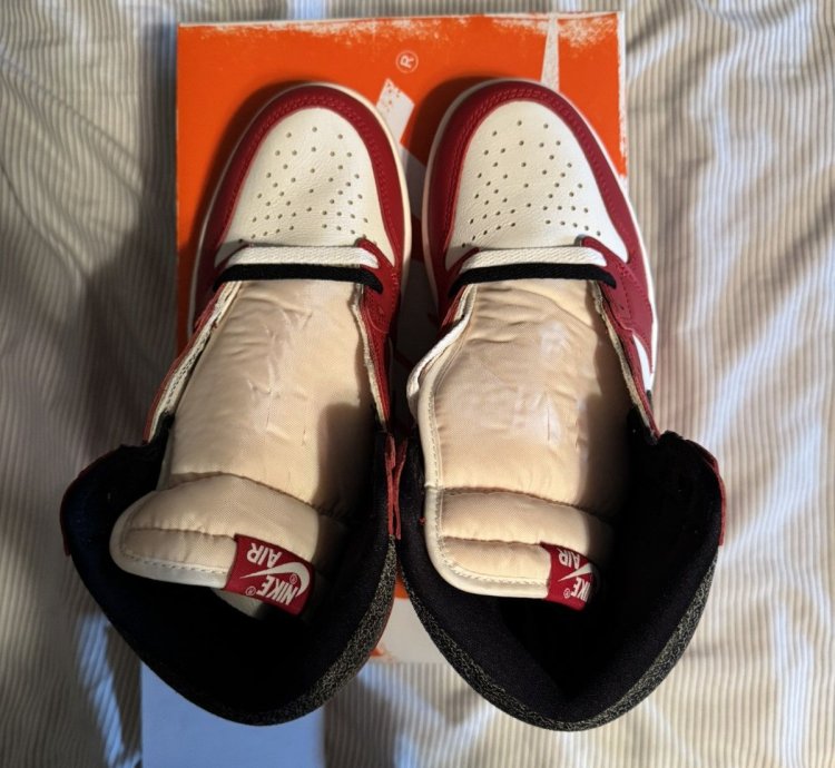 Jordan 1 High Lost and Found