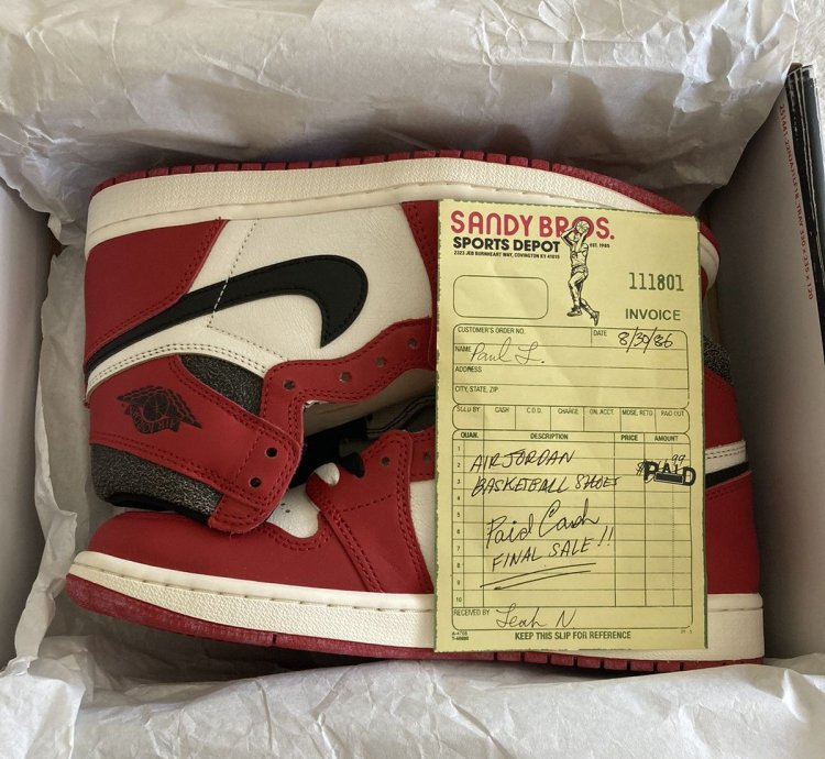 Jordan 1 High OG Chicago Lost and Found